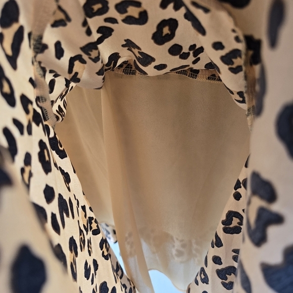 Karlie Leopard Print Popover Dress Womens Sz M Long Sleeve Tiered Drawsting - Picture 11 of 16